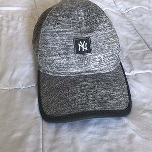 New York Yankees baseball cap